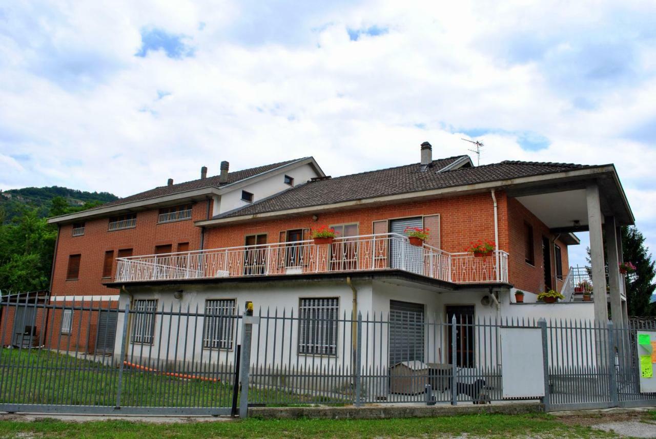 B&B Le Coccinelle Torre Bormida エクステリア 写真